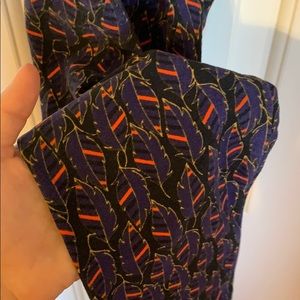 LuLaRoe Purple and Black Feather Leggins